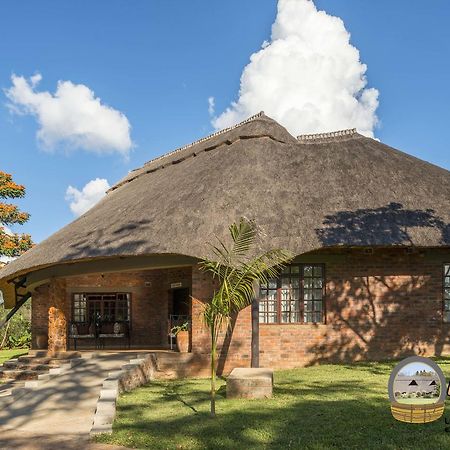 Manna Resorts Harare Exterior foto